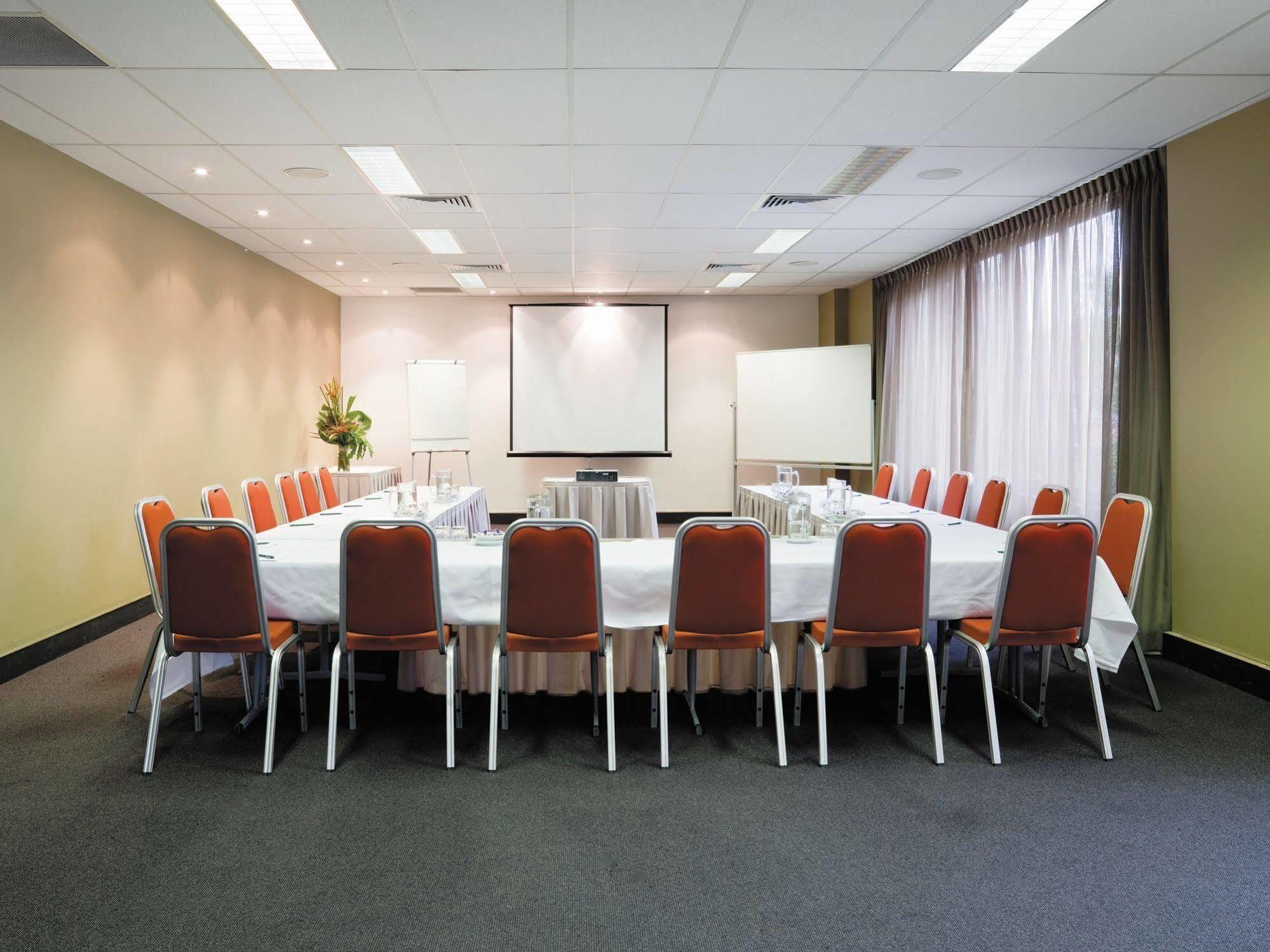 Adina Apartment Hotel Sydney Surry Hills Eksteriør billede